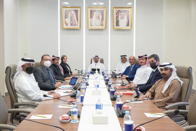 تعرف على تخصصات الوظائف التي وافقت لجنة البحرنة على توطينها