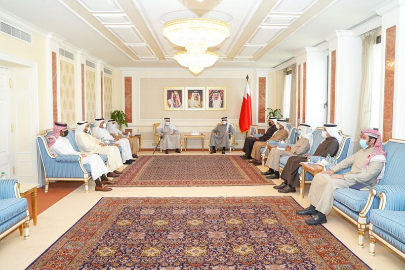 وزير الخارجية يطلع رؤساء التحرير على آخر المستجدات بالشؤون المحلية