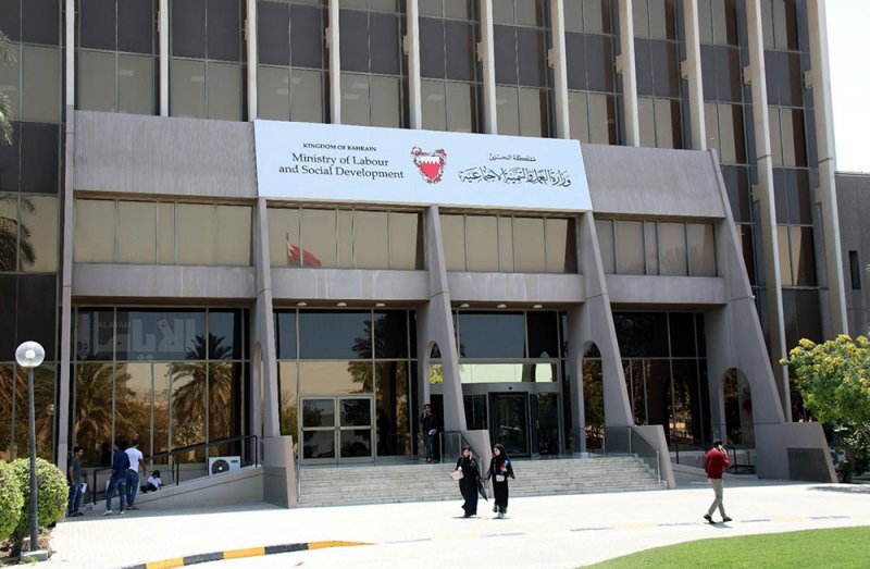 العمل للجمعيات: لا تشتغلوا بالسياسة