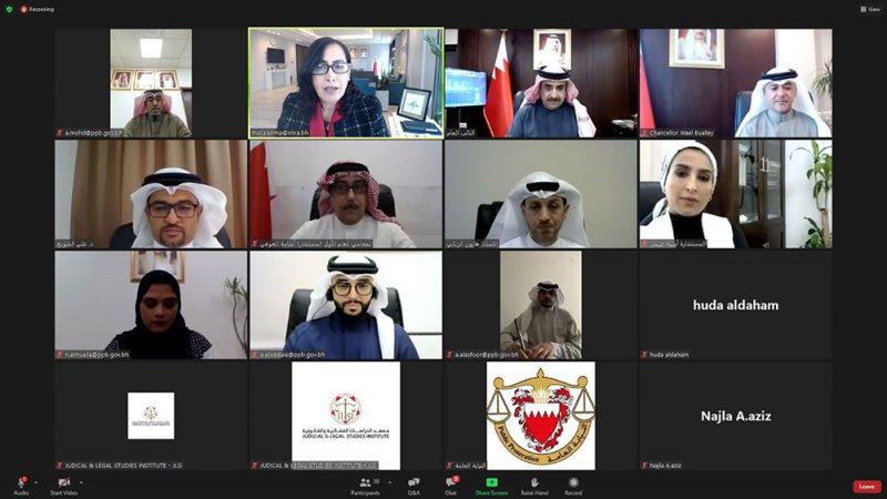 إنطلاق البرنامج التدريبي المشترك بين النيابة العامة والهيئة الوطنية لتنظيم المهن والخدمات الصحية
