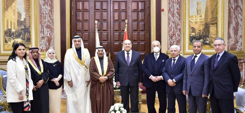 رئيس مجلس الشورى: حريصون على تعزيز التعاون البرلماني بين البحرين ومصر
