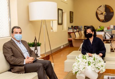 الشيخة مي تستقبل الرئيس التنفيذي للشركة العربية للاستثمارات البترولية