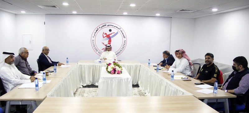 الحلواجي يترأس الاجتماع الثاني للجنة التنفيذية لخليجي 38 للطائرة