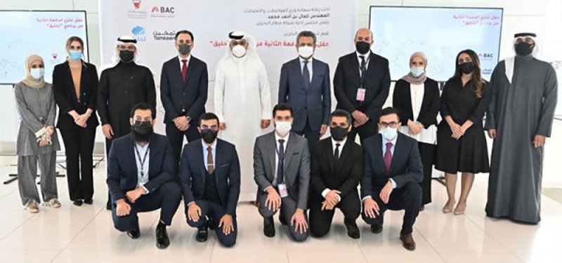 وزير المواصلات والاتصالات:الكوادر الشبابية البحرينية مكون رئيسي من مكونات برنامج (تحديث مطار البحرين الدولي)