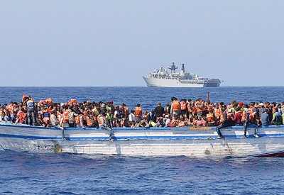 المغرب يعلن مصرع ثلاثة مهاجرين وإنقاذ 47 قبالة سواحل الصحراء الغربية
