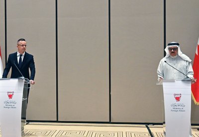 وزير الخارجية ومعالي وزير الشؤون الخارجية والتجارة في المجر يعقدان مؤتمرًا صحفيًا