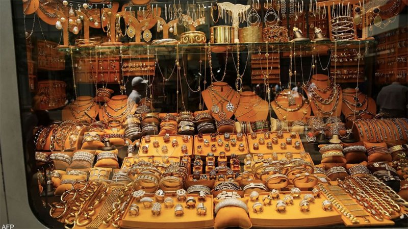 ارتفاع كبير للذهب.. هل سيكون ملاذا آمنا وسط أزمة أوكرانيا؟