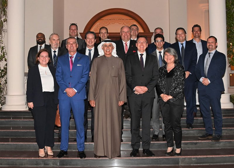 وزير الصناعة والتجارة والسياحة متحدث رئيس في أعمال الطاولة المستديرة التي تنظمها السفارة الألمانية مملكة البحرين