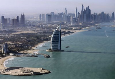 الرقمنة في الإمارات والاستفادة القصوى من مزايا الخدمات المصرفية عبر الإنترنت