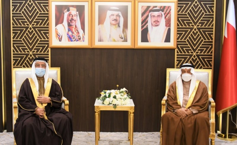 الصالح يثمن أدوار السفراء والدبلوماسيين في توطيد علاقات مملكة البحرين الخارجية