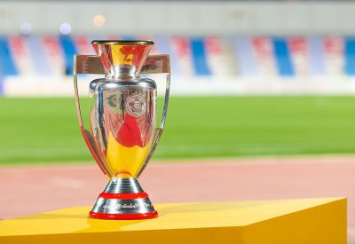 9 أندية تشرفت بحمل لقب "أغلى الكؤوس"