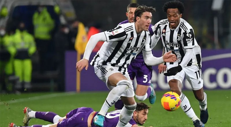 النيران الصديقة تقرب يوفنتوس من نهائي كأس إيطاليا