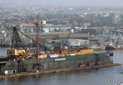 أوكرانيا تجند "مرتزقة" في دولة إفريقية.. غضب ونداء عاجل