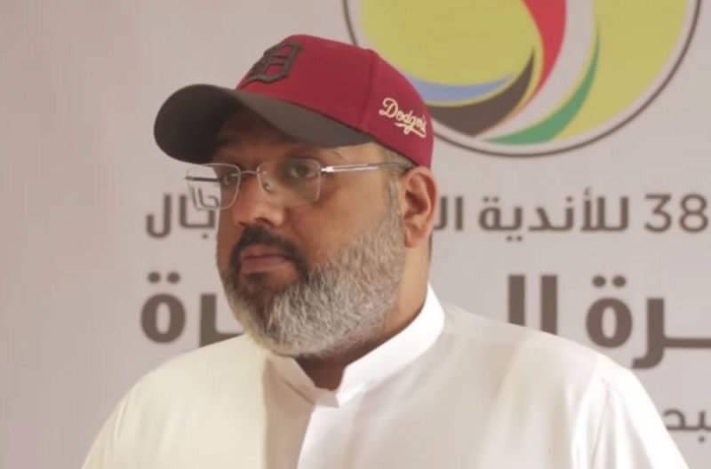 مدرب بحريني ممنوع من خروج الكويت