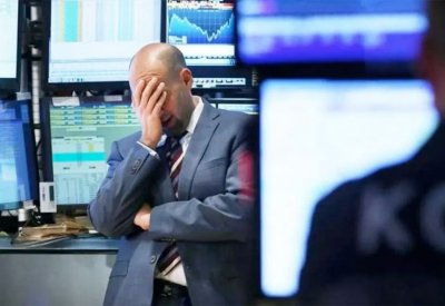 الأسهم الأوروبية تنخفض إلى أقل مستوى في عام مع احتمال حظر النفط الروسي