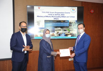 "الأشغال" تختتم الدورة التحضيرية الأولى لشهادة إدارة المشاريع الاحترافية (PMP) لسنة 2022
