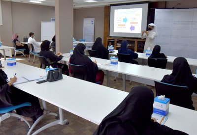 حقوق الإنسان تقدم محاضرة لطلبة العيادة القانونية لحقوق الإنسان في جامعة البحرين