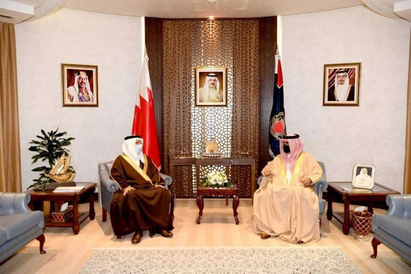 وزير الداخلية يستقبل رئيس البعثة الدبلوماسية للبحرين لدى سوريا