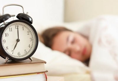 تعرف على عدد ساعات النوم المثالية حسب الفئة العمرية