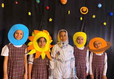 بالصور: طريقة تدريس خارجة عن المألوف!