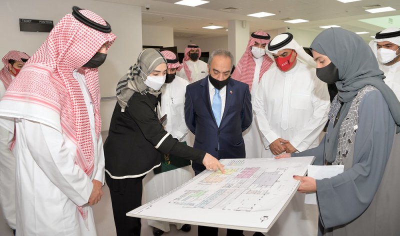 وفد من الصندوق السعوديّ للتنمية يزور عددًا من المشاريع التنموية والإسكانية