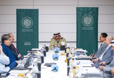 الشيخ زايد للكتاب تطلع على توصيات لجان التحكيم