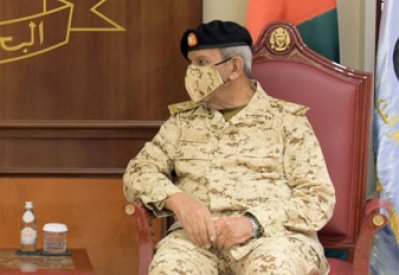 القائد العام لقوة دفاع البحرين يستقبل قائد المنطقة الشرقية بالقوات المسلحة السعودية