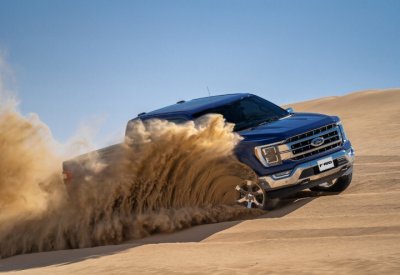 فورد F-150 الجديد يشمل محركات اقتصادية وقوية
