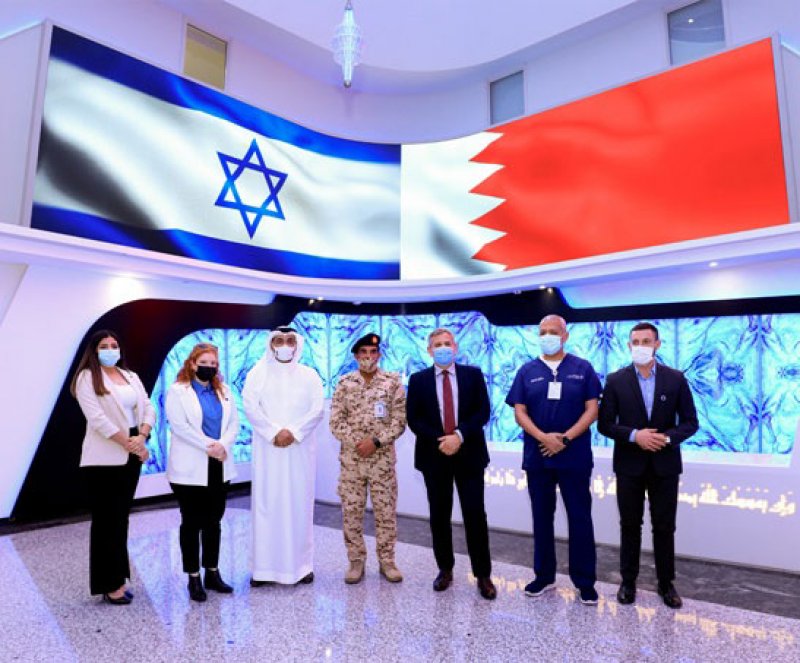 تبادل الخبرات في المجالات الصحية والطبية مع إسرائيل