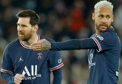 لاعب باريس يهاجم ميسي ونيمار ويصفهما بـ "المرتزقة"