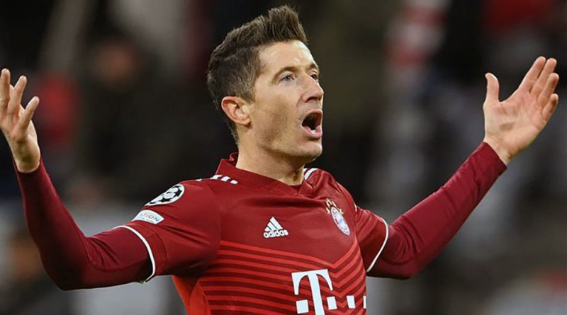 ليفاندوفسكي يتفوق أوروبيًا على ميسي ورونالدو