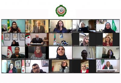 جامعة الدول العربية تكرم عضو المجلس الأعلى للمرأة د.سوزان عباس