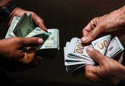 تذبذب وعدم استقرار.. حرب أوكرانيا "تربك الدولار" في لبنان