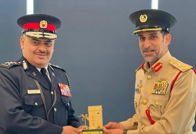 رئيس الأمن العام يجتمع بالقائد العام لشرطة دبي ويزور معرض أكسبو 2020