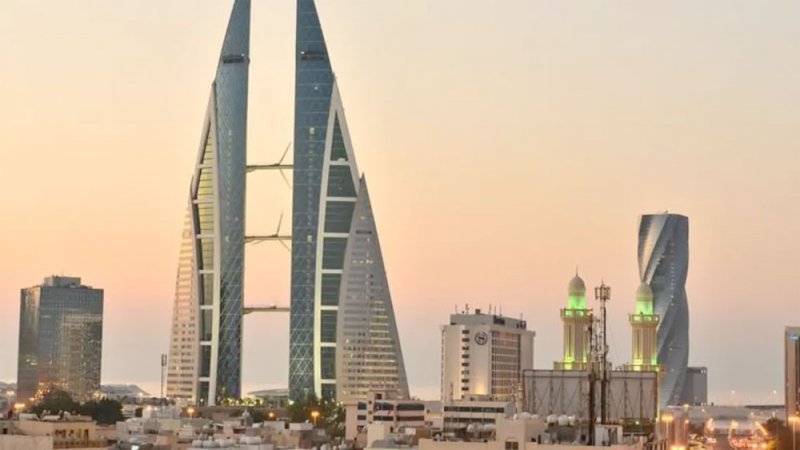 رياح باردة ... وتصاعد بعض الأتربة
