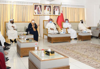 محافظ المحرق: للأهالي دورهم في تحقيق وتنفيذ مشروع المدن الصحية