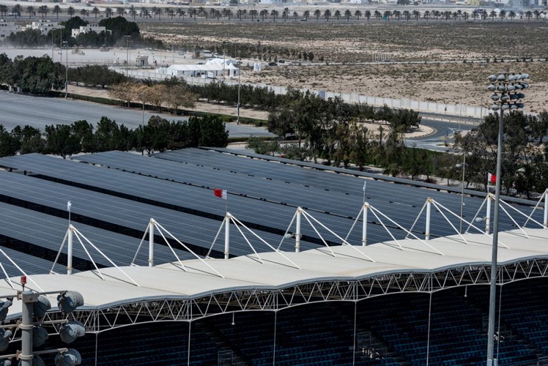 انطلاق جائزة البحرين الكبرى للفورمولا وان 2022 باستخدام مصادر الطاقة المتجددة