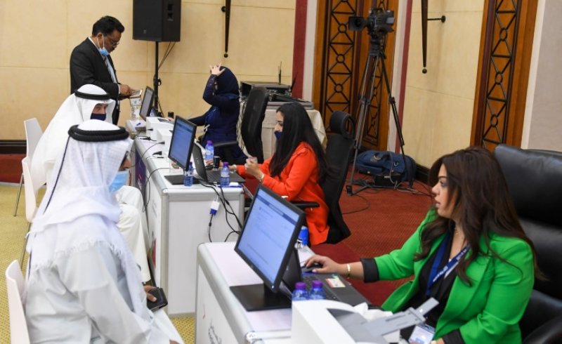 اقبال على التصويت في انتخابات التجار بمركز البحرين الدولي للمعارض