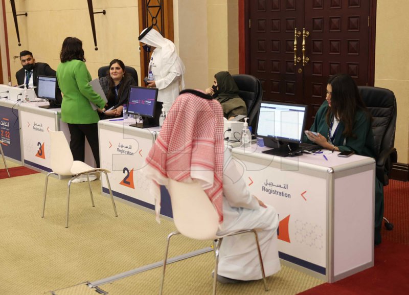 بالصور: استمرار استقبال الناخبين في انتخابات الغرفة في الفترة المسائية