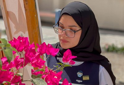 مشروع فنانة بحرينية عالمية بمدرسة سترة الثانوية للبنات