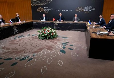 تركيا: روسيا وأوكرانيا على وشك الاتفاق على قضايا هامة