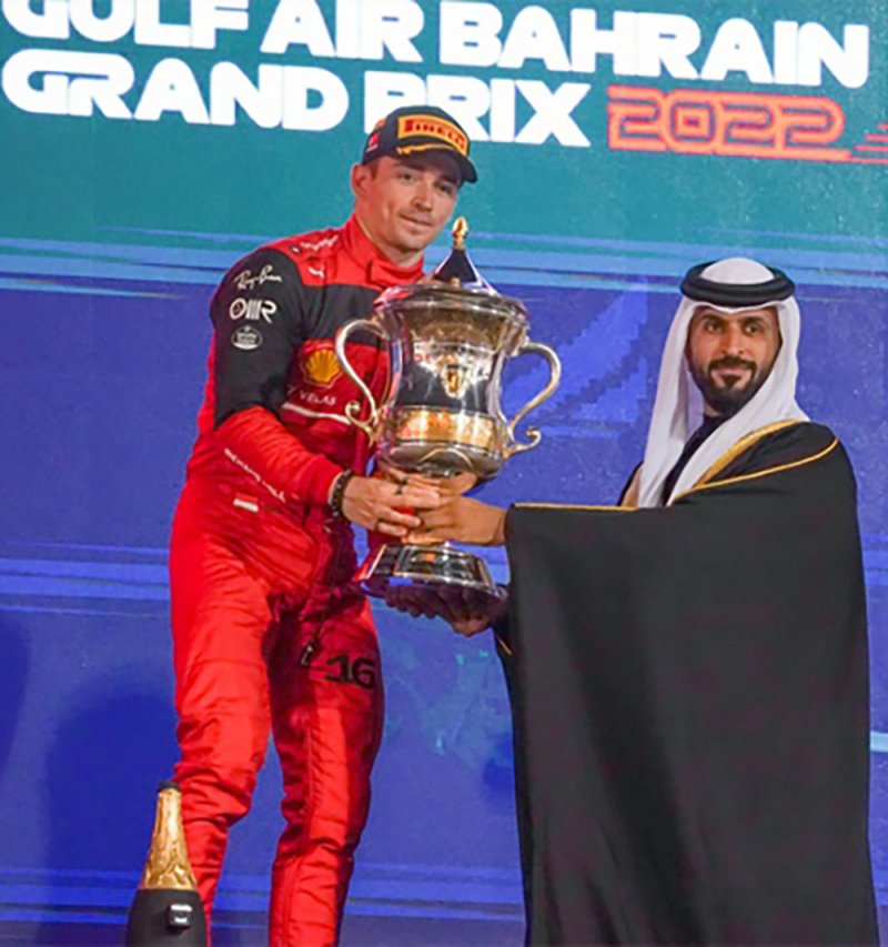 سمو الشيخ ناصر بن حمد يتوج تشارلز ليكلير بطلًا لسباق جائزة البحرين الكبرى لطيران الخليج للفورمولا وان 2022