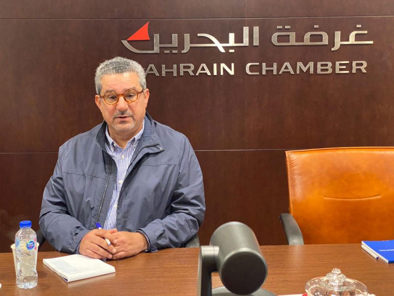 تجار يوقعون وثيقة تعهد بعدم رفع اسعار السلع في "رمضان".. وهذه التفاصيل