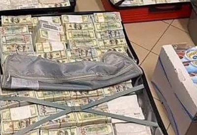 بالصورة: لاجئة أوكرانية من نوع مختلف.. معها ملايين الدولارات نقدا