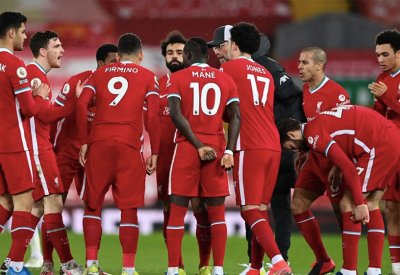 لا صلاح ولا ماني.. يورغن كلوب يحدد "اللاعب المعجزة"