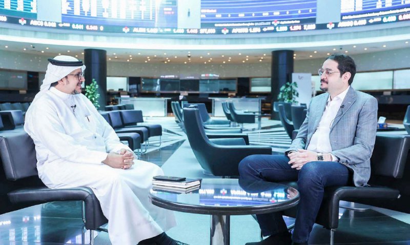 الجابري: الاستثمار بالعنصر البشري البحريني لمضاعفة الوظائف المجزية في قطاع السياحة