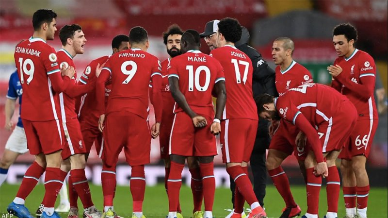 لا صلاح ولا ماني.. يورغن كلوب يحدد "اللاعب المعجزة"