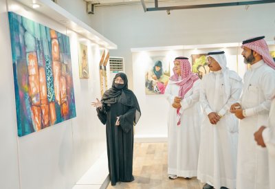 ثقافة وفنون الدمام تختتم معرض خطاطي وخطاطات المنطقة