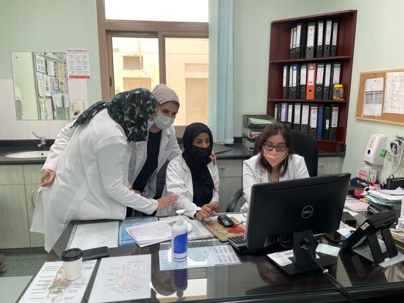 تدريب الكوادر الطبية والإدارية في المراكز الصحية لبرنامج "اختر طبيبك"