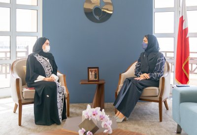 الأنصاري: الشابات البحرينيات مؤهلات وقادرات على تمثيل وطنهن دولياً